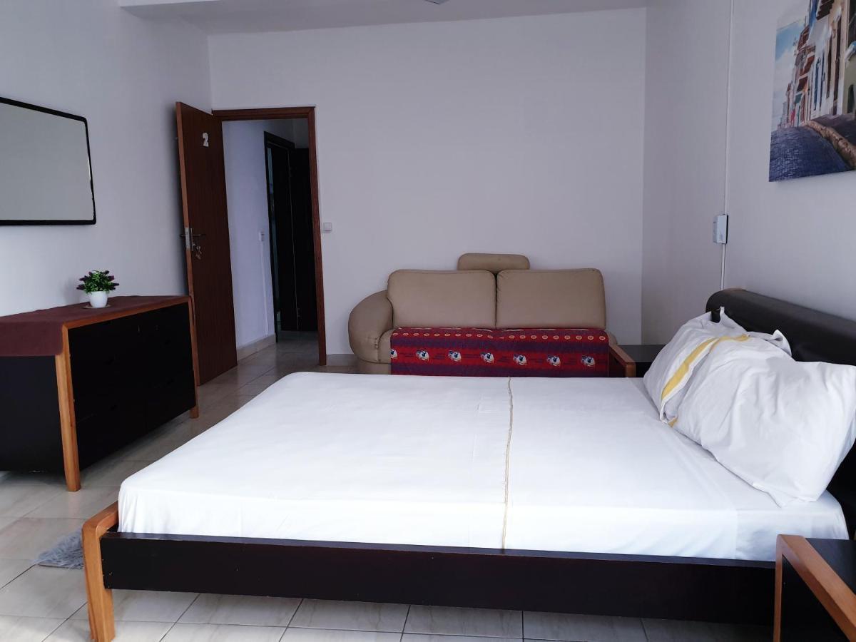 Guest House Mangui Baxu Rooms & Apartment Тарафал Екстериор снимка
