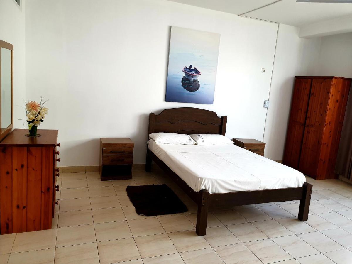 Guest House Mangui Baxu Rooms & Apartment Тарафал Екстериор снимка