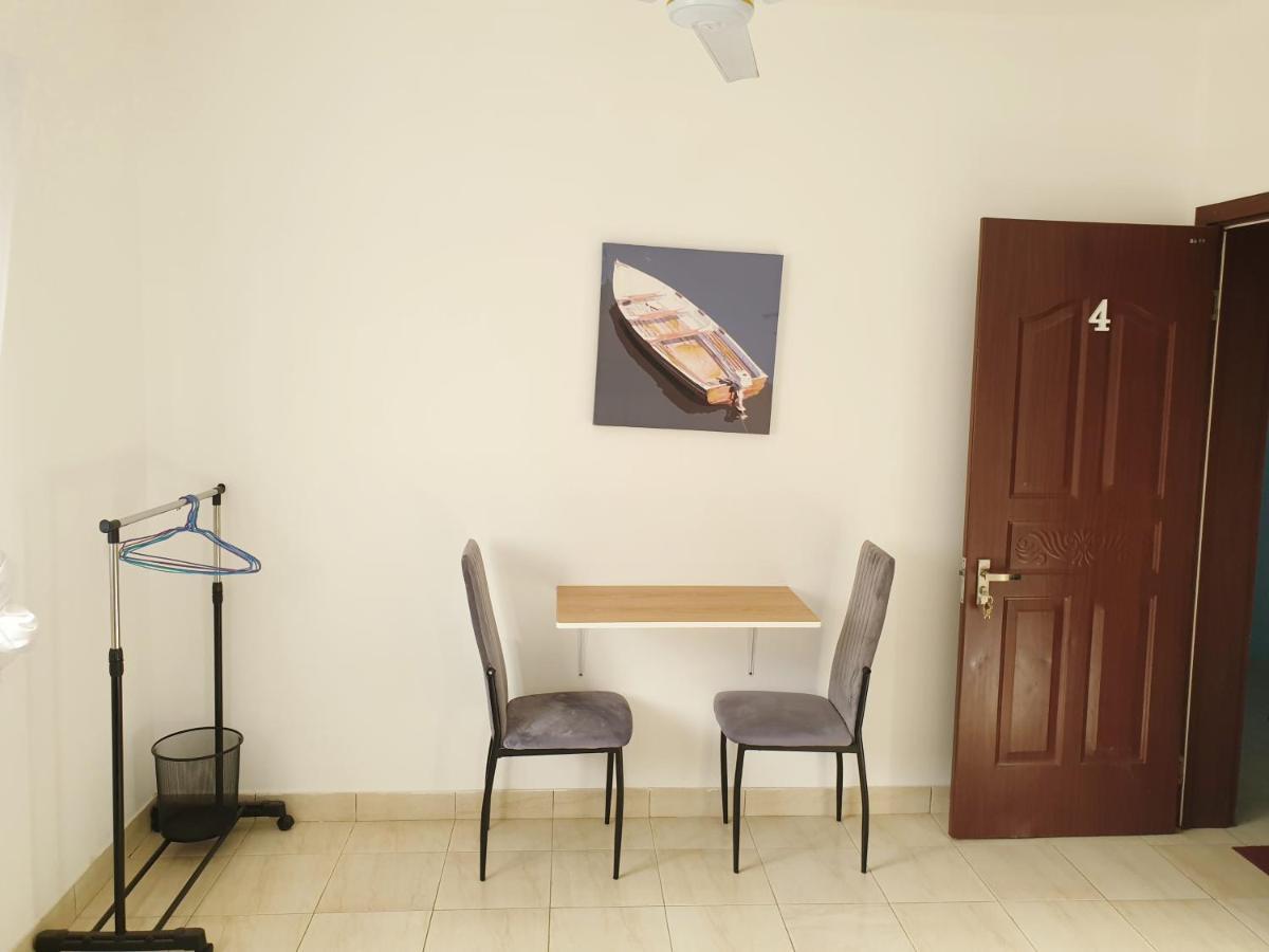Guest House Mangui Baxu Rooms & Apartment Тарафал Екстериор снимка